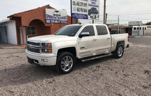Un Chevrolet Cheyenne 2015 impecable te está esperando
