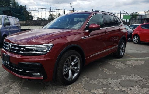 Pongo a la venta cuanto antes posible un Volkswagen Tiguan en excelente condicción a un precio increíblemente barato