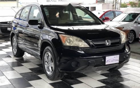 Pongo a la venta cuanto antes posible un Honda CR-V en excelente condicción a un precio increíblemente barato