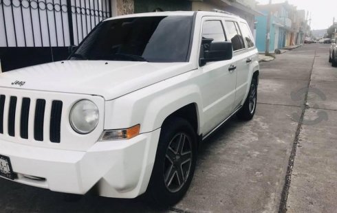 Vendo un carro Jeep Patriot 2009 excelente, llámama para verlo
