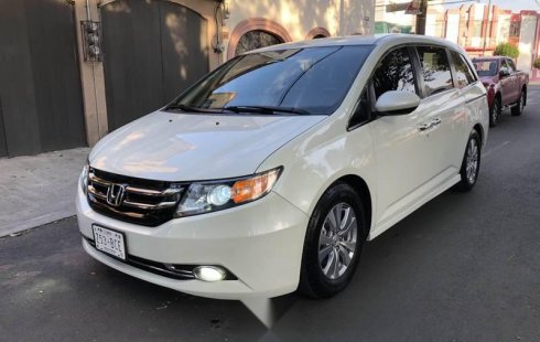 Pongo a la venta un Honda Odyssey en excelente condicción