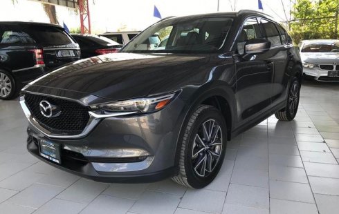 Vendo un carro Mazda CX-5 2018 excelente, llámama para verlo