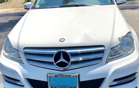 Precio de Mercedes-Benz Clase C 2013