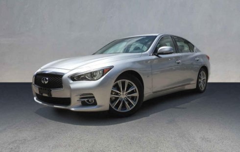 Pongo a la venta cuanto antes posible un Infiniti Q50 en excelente condicción