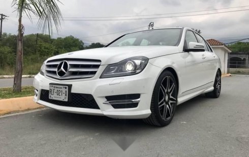 Quiero vender inmediatamente mi auto Mercedes-Benz Clase C 2014