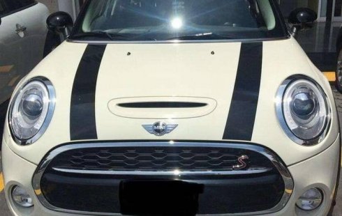 Vendo un MINI MINI en exelente estado