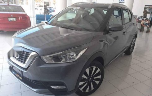 Vendo un Nissan Kicks impecable