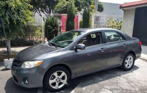 Se vende un Toyota Corolla de segunda mano