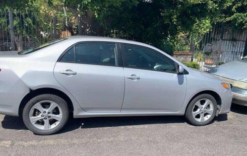 Quiero vender inmediatamente mi auto Toyota Corolla 2012 muy bien cuidado