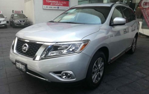 En venta un Nissan Pathfinder 2014 Automático muy bien cuidado