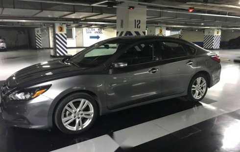 En venta carro Nissan Altima 2017 en excelente estado