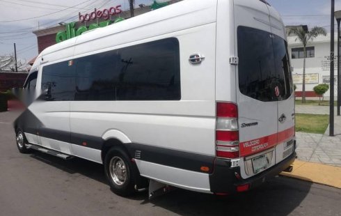 En venta un Mercedes-Benz Sprinter 2013 Manual muy bien cuidado