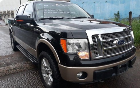 Pongo a la venta cuanto antes posible un Ford Lobo en excelente condiccin