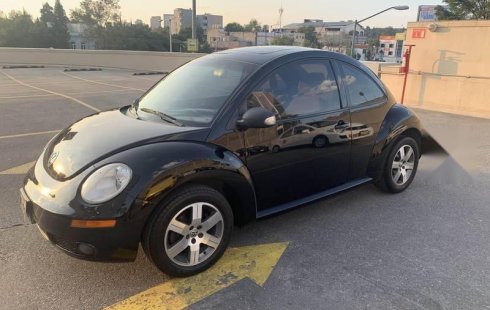 Pongo a la venta cuanto antes posible un Volkswagen Beetle que tiene todos los documentos necesarios