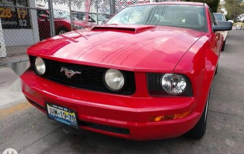 Urge!! Vendo excelente Ford Mustang 2008 Automático en en Guadalajara