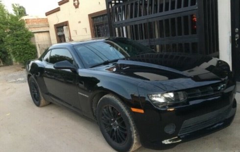 Chevrolet Camaro impecable en Hermosillo más barato imposible