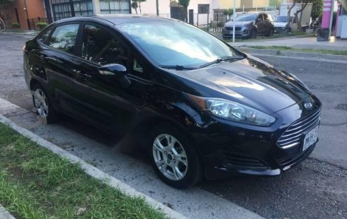 Urge!! Vendo excelente Ford Fiesta 2016 Manual en en Guadalajara