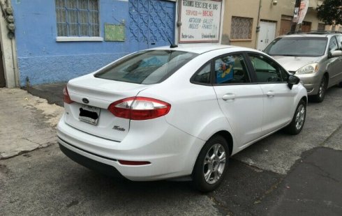 Ford Fiesta Automático