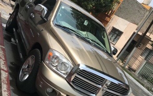 Quiero vender un Dodge RAM 2500 en buena condicción