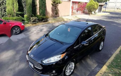 Quiero vender urgentemente mi auto Ford Fiesta 2017 muy bien estado