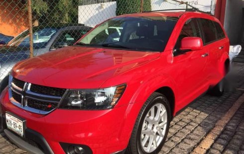 Un Dodge Journey 2016 impecable te está esperando