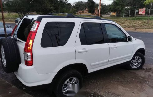 Un Honda CR-V 2002 impecable te está esperando