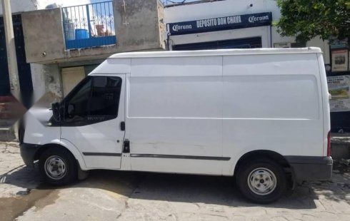 Se vende un Ford Transit 2010 por cuestiones económicas