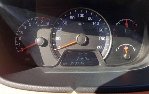 Pongo a la venta cuanto antes posible un Hyundai Grand I10 en excelente condicción