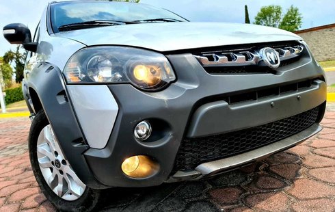 Quiero vender un Dodge RAM 700 usado