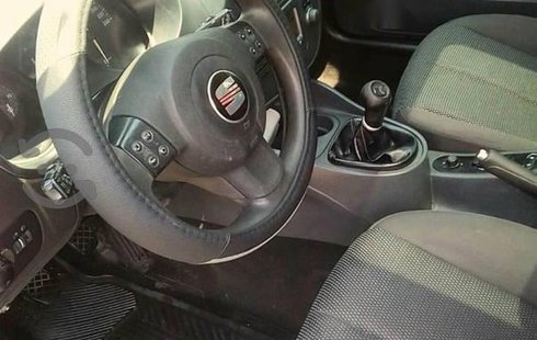 Pongo a la venta un Seat Leon en excelente condicción