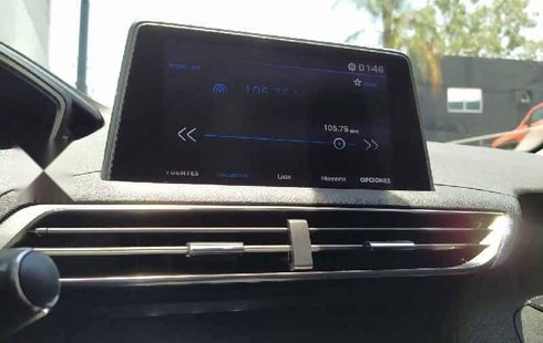 Peugeot 3008 2019 5p Allure L4/1.6/T Aut