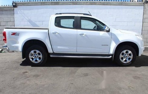 Chevrolet Colorado 2015 4p LT Doble Cab V6/3.6 Aut