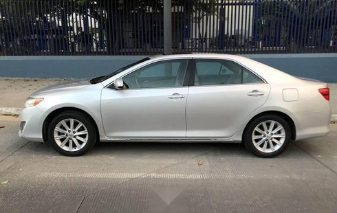 Toyota camry 2012 xle 4 cilindros