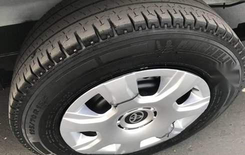 Toyota hiace panel 2012