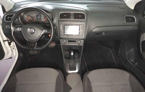 Volkswagen Vento 2020 4p Highline L4/1.6 Aut