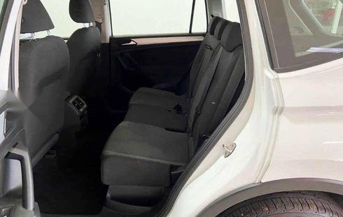 Volkswagen Tiguan 2019 5p Trendline Plus 1.4 L4/1.